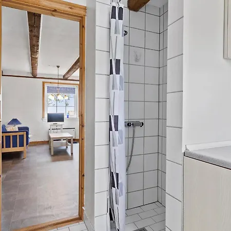 2 Bedroom Stunning In Apartmán Fåborg